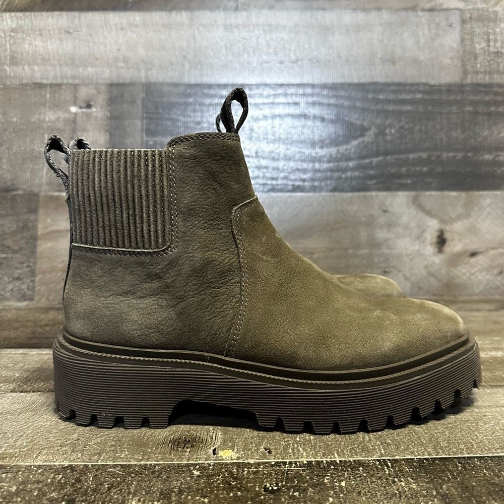 Madewell Calvin lug boot women’s size 7 sand color
